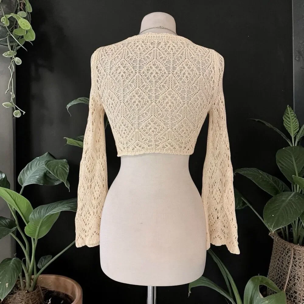 Zara Boho Ecru Pointelle Knit Bell Sleeve Floral Crochet Crop Top Small